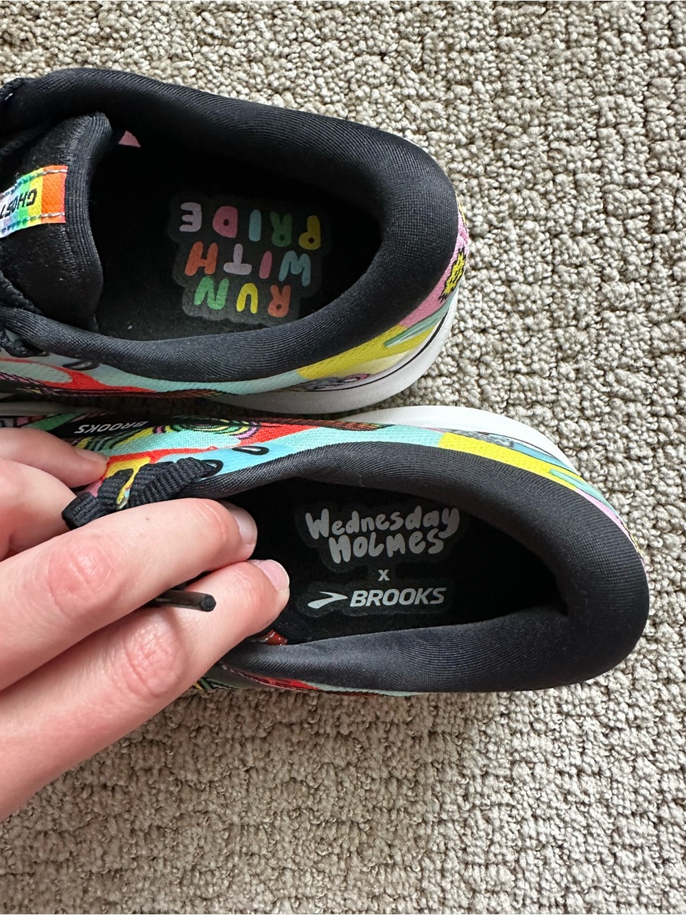 Women’s size 8 Wednesday Holmes x Brooks Ghost Running Shoes - Picture 7 of 8